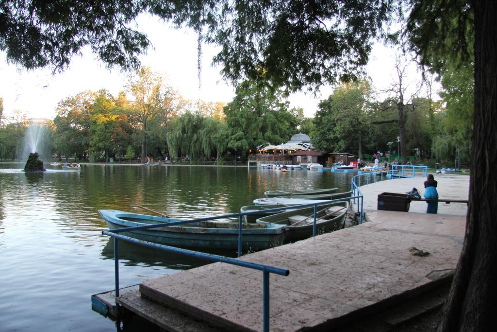 Central Park Bucarest Exterior foto